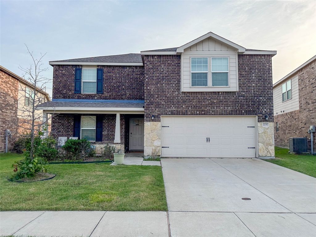 2237 Heaton Street, Forney, TX 75126