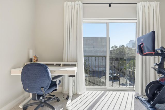 908 Nueces ST 31, Austin, TX 78701