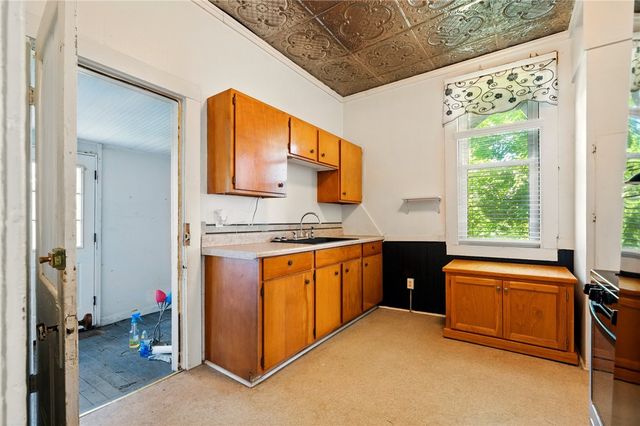 708 N 13th, Fort Smith, AR 72901