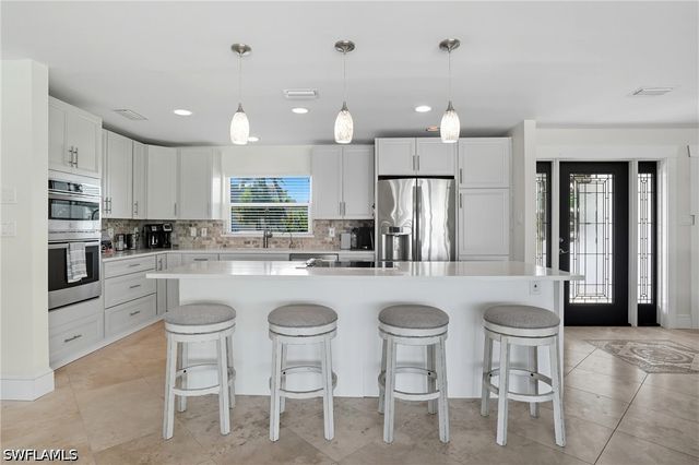 35 Fairview BLVD, Fort Myers Beach, FL 33931