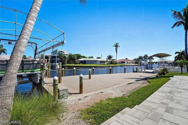 35 Fairview BLVD, Fort Myers Beach, FL 33931