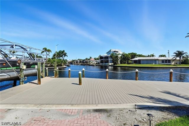 35 Fairview BLVD, Fort Myers Beach, FL 33931