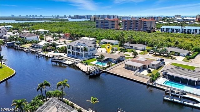 35 Fairview BLVD, Fort Myers Beach, FL 33931