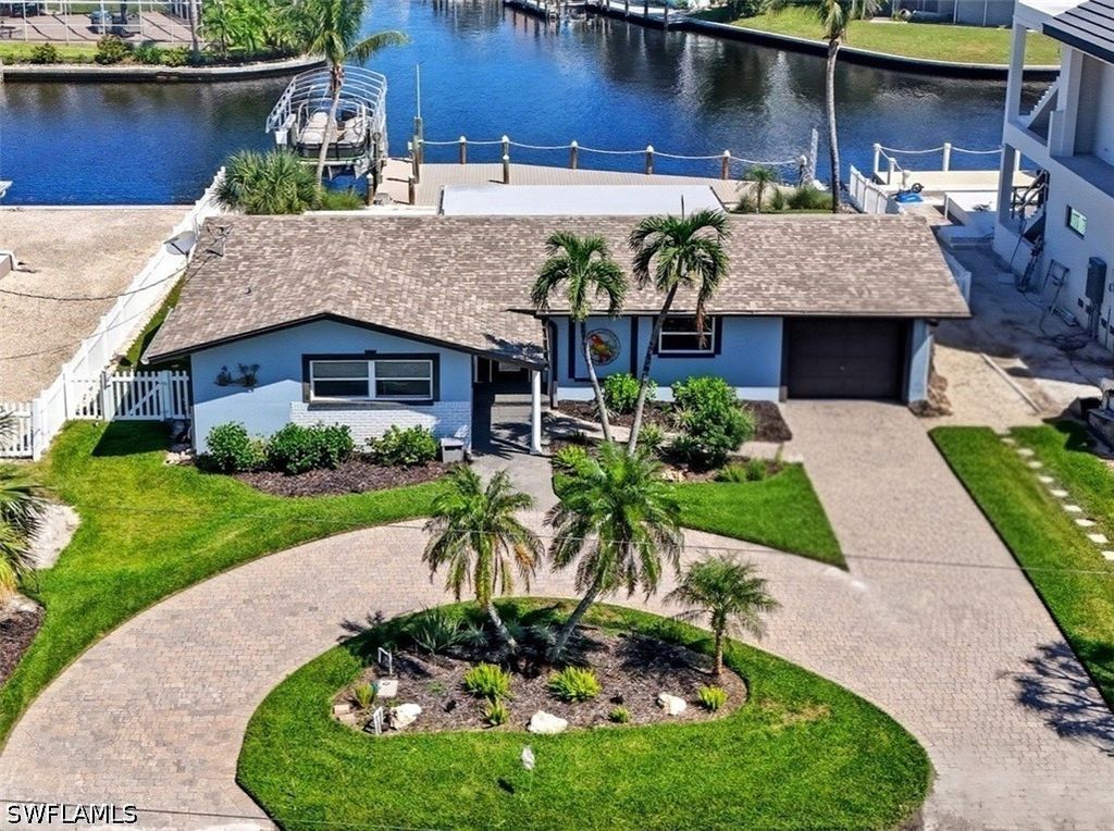 35 Fairview BLVD, Fort Myers Beach, FL 33931