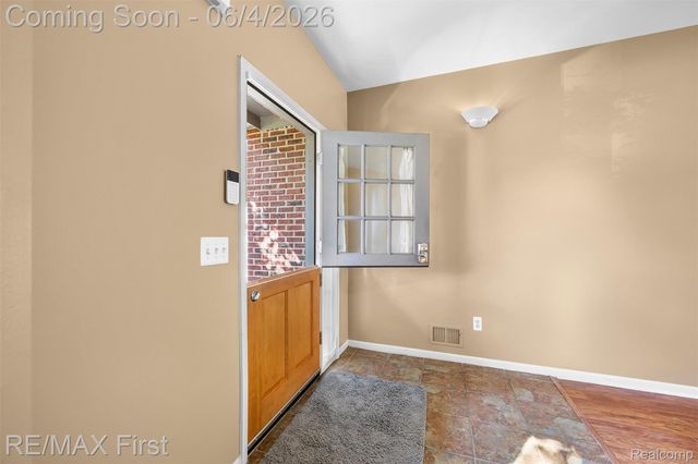 8559 Barrington Drive, Superior Charter Township, MI 48198