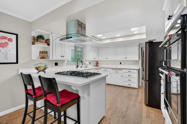 4225 Brookhill Dr, Fair Oaks, CA 95628