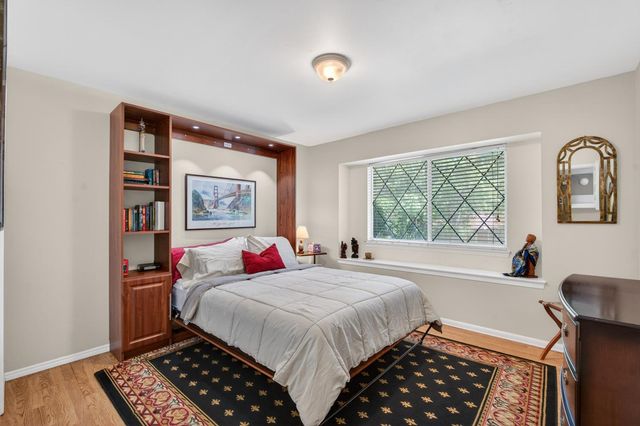 4225 Brookhill Dr, Fair Oaks, CA 95628