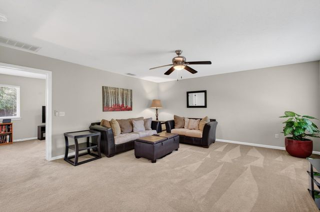 4225 Brookhill Dr, Fair Oaks, CA 95628