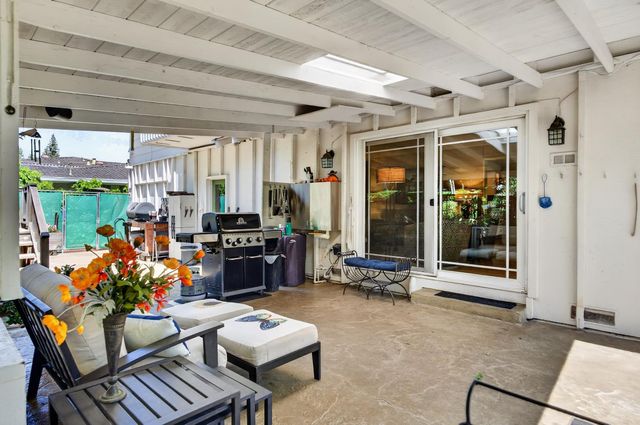 4225 Brookhill Dr, Fair Oaks, CA 95628