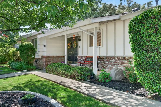 4225 Brookhill Dr, Fair Oaks, CA 95628