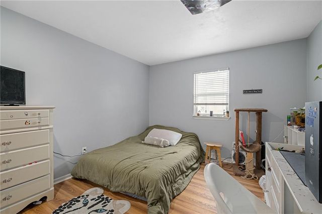 9402 W 48th Terrace, Shawnee, KS 66203