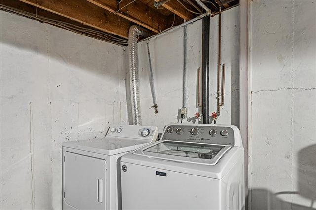 9402 W 48th Terrace, Shawnee, KS 66203