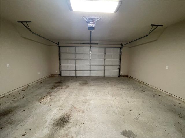 805 Jameson Street, Weatherford, TX 76086