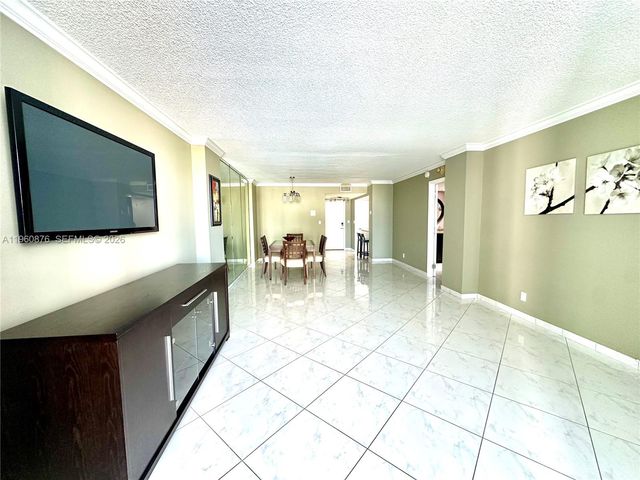 1904 S Ocean Dr 701, Hallandale Beach, FL 33009