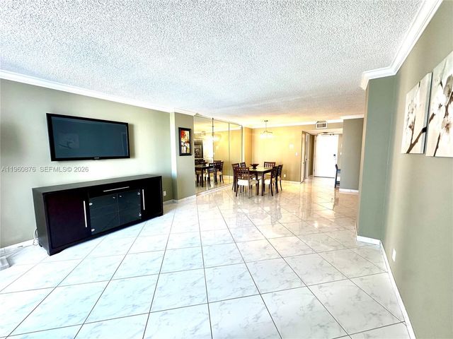 1904 S Ocean Dr 701, Hallandale Beach, FL 33009