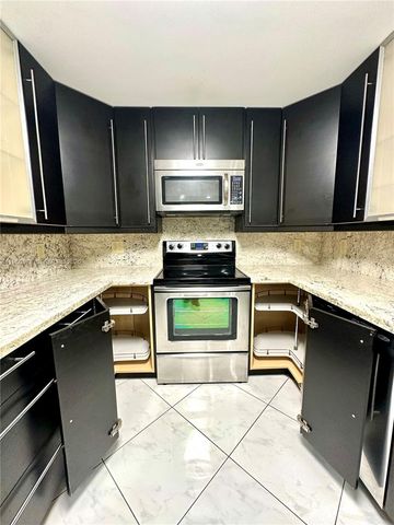 1904 S Ocean Dr 701, Hallandale Beach, FL 33009