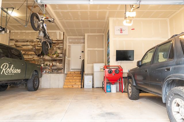 1842 W WOODLAND RD, Saratoga Springs, UT 84045