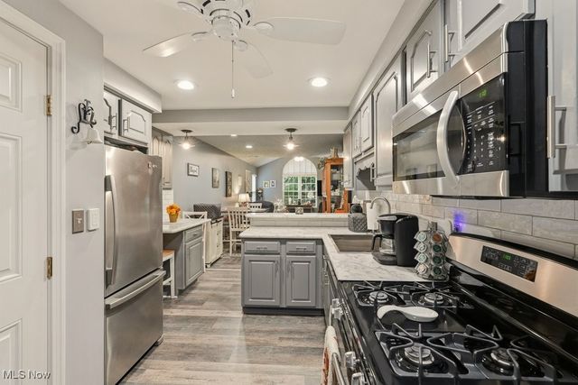 30 Newton Square Drive 3, Canfield, OH 44406