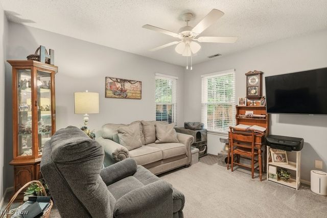 30 Newton Square Drive 3, Canfield, OH 44406