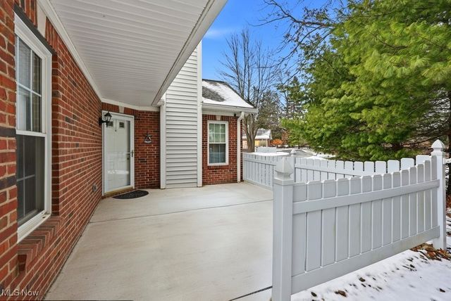 30 Newton Square Drive 3, Canfield, OH 44406