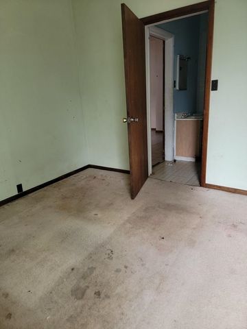 239 N Monroe Street, Bay City, MI 48708