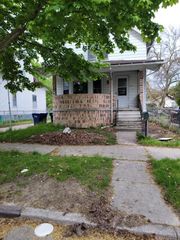 239 N Monroe Street, Bay City, MI 48708