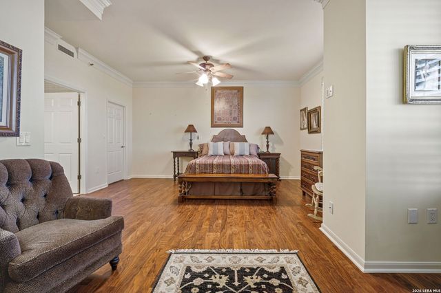 1 Towers Park Ln Apt 810, San Antonio, TX 78209