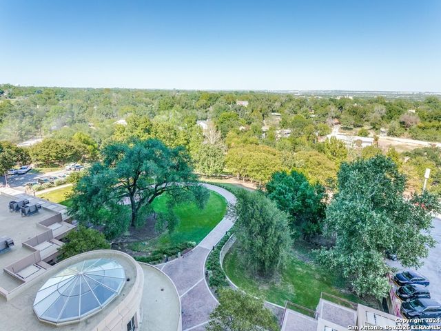 1 Towers Park Ln Apt 810, San Antonio, TX 78209