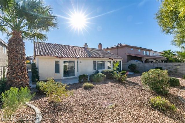 1682 Graystone Canyon Avenue, Las Vegas, NV 89183
