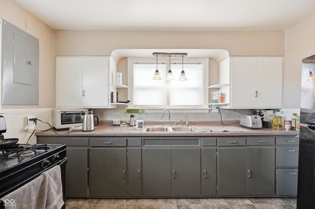 68 W 7th Street, Peru, IN 46970