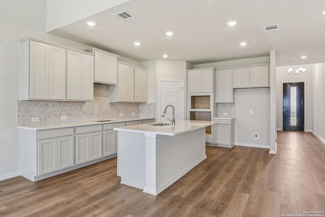 100 Shelton Pass, Cibolo, TX 78108