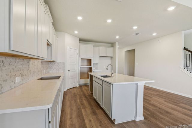 100 Shelton Pass, Cibolo, TX 78108