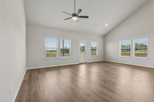 100 Shelton Pass, Cibolo, TX 78108