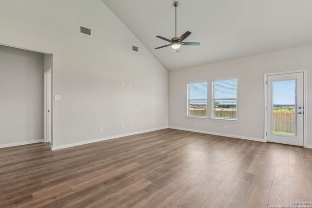100 Shelton Pass, Cibolo, TX 78108