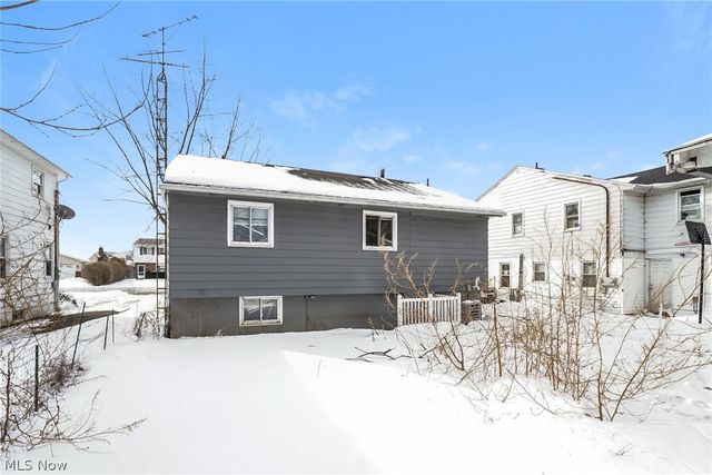 1604 W 23rd Street, Lorain, OH 44052