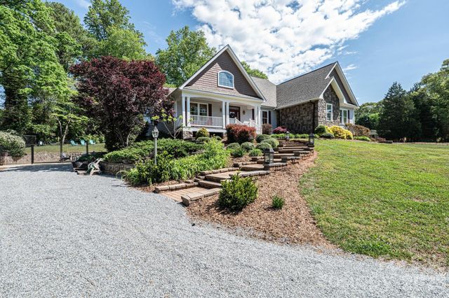 3085 James Street, Catawba, NC 28609