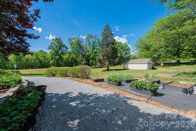 3085 James Street, Catawba, NC 28609