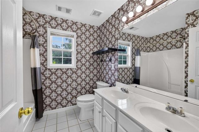 65 Pecan Lane, Oxford, GA 30054