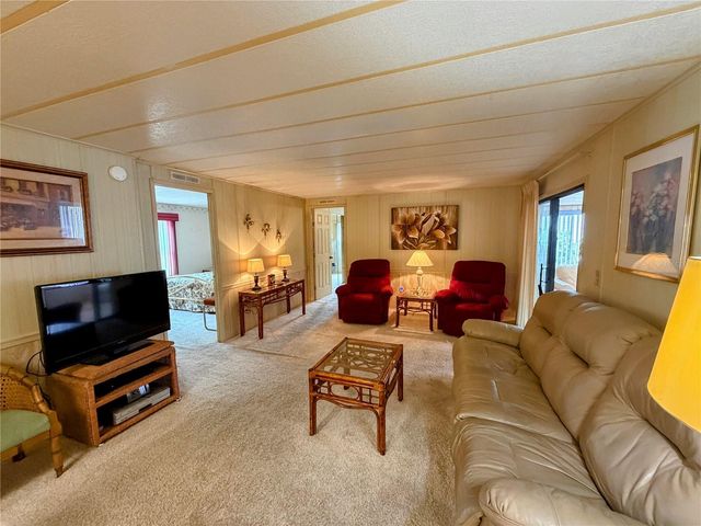 103 LYONIA LANE, Wildwood, FL 34785