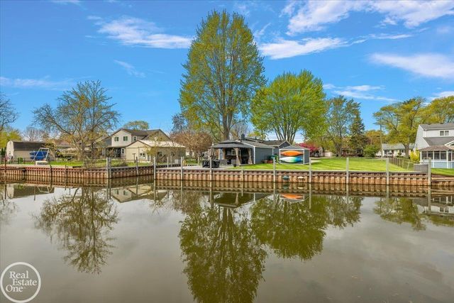 39684 Shoreline Drive, Harrison Twp, MI 48045