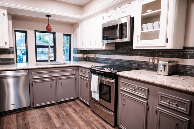 13011 Lemur Lane, Cypress, TX 77429