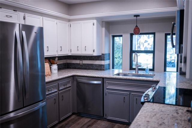 13011 Lemur Lane, Cypress, TX 77429
