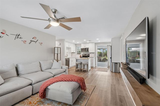 8891 85TH STREET, Seminole, FL 33777