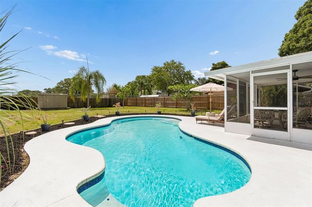 8891 85TH STREET, Seminole, FL 33777