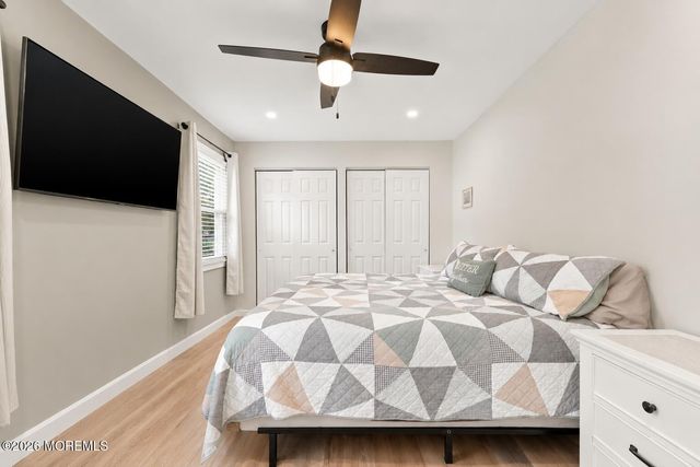 28 Aspen Circle, Barnegat, NJ 08005