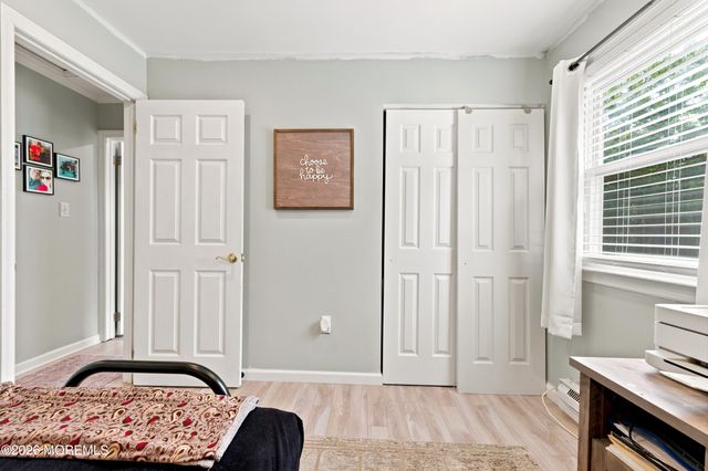 28 Aspen Circle, Barnegat, NJ 08005