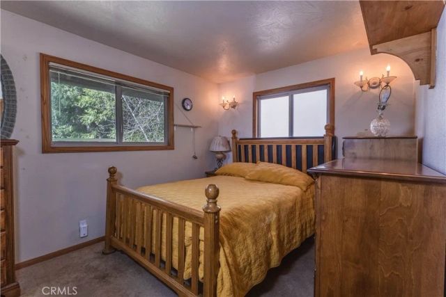 487 Wylerhorn Drive, Crestline, CA 92325