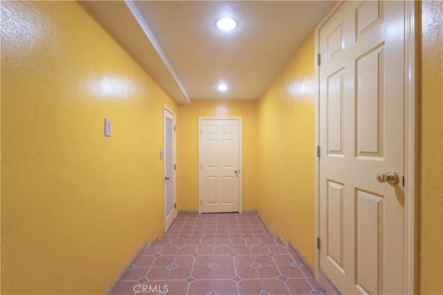 487 Wylerhorn Drive, Crestline, CA 92325