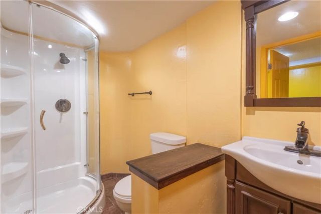 487 Wylerhorn Drive, Crestline, CA 92325