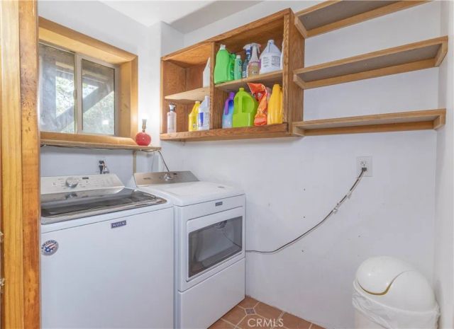 487 Wylerhorn Drive, Crestline, CA 92325